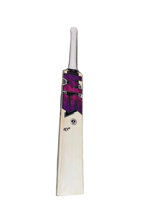 SM Players Bat - Junior Size - 970grams